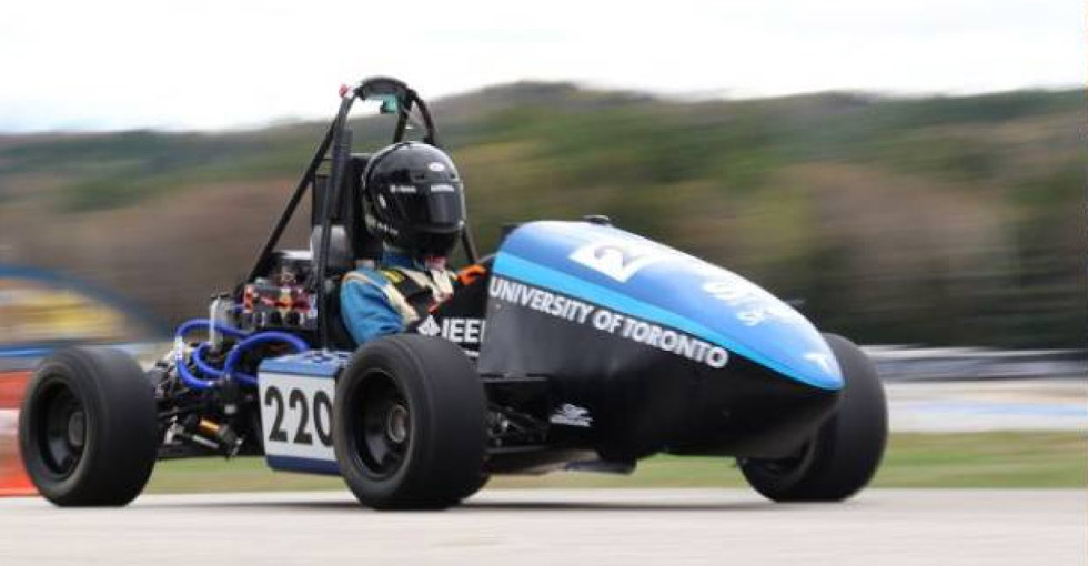 Simerics Supports Students of UTFR 2025 Racing Team